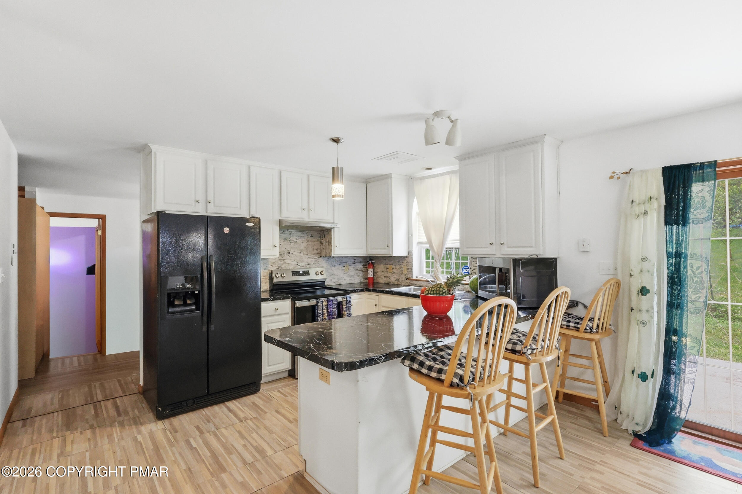 222 Martha Lane Property Photo 6