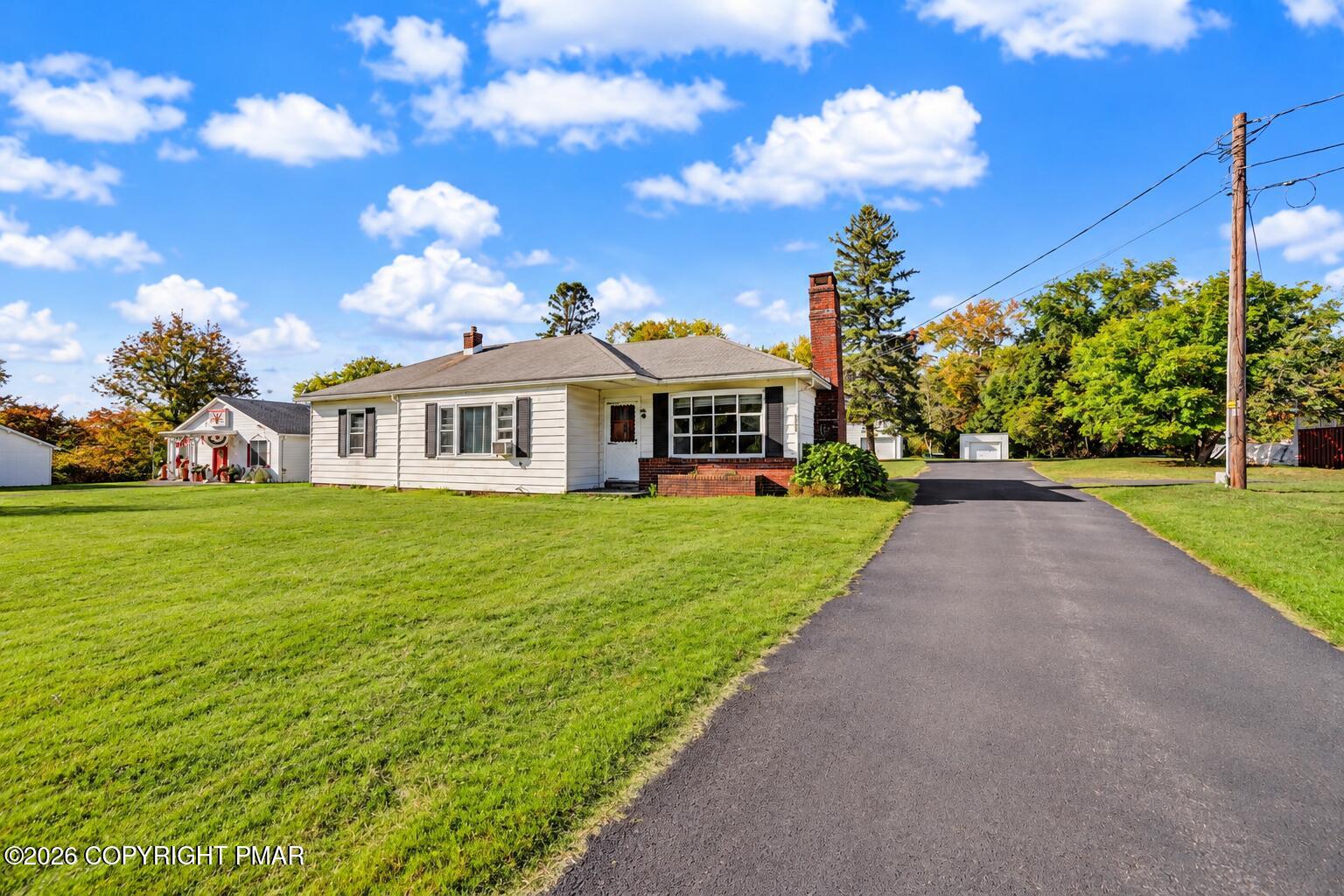 2367 Route 209 Property Photo 2