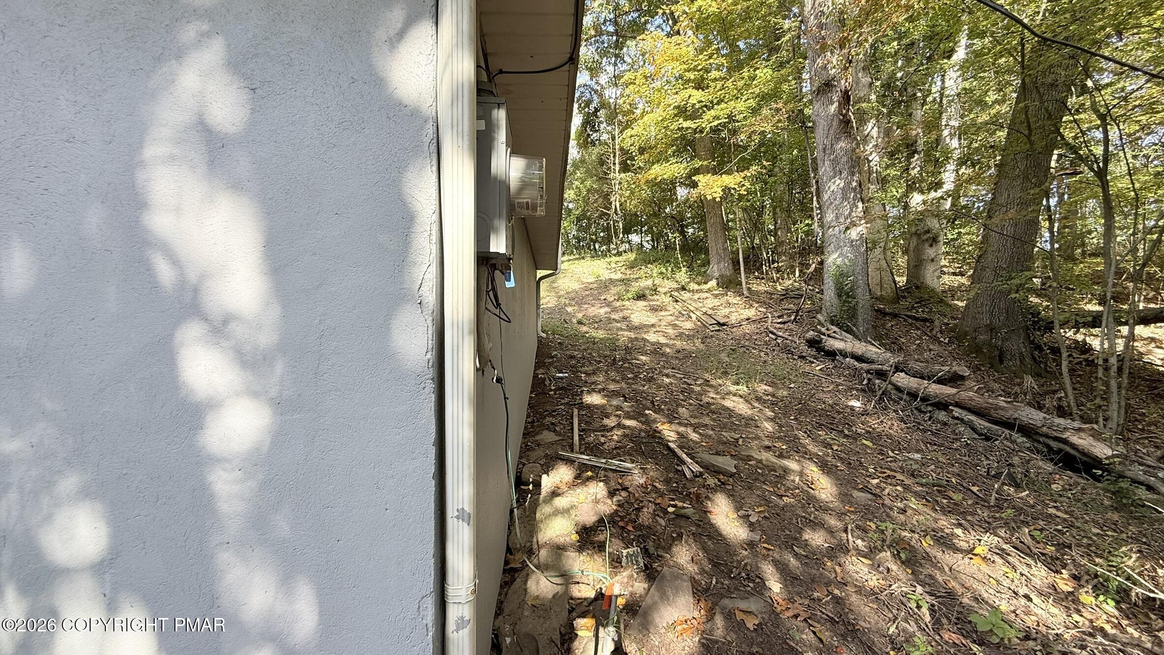 2165 Woodchuck Lane Property Photo 8