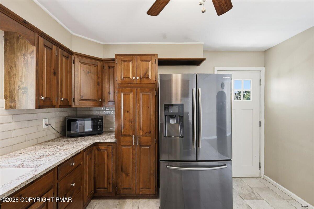 105 Periwinkle Lane Property Photo 8