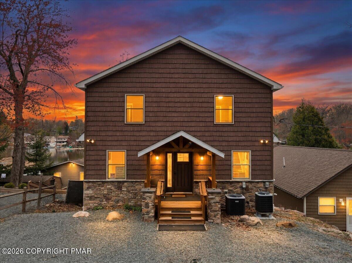 32 S Lake Drive Property Photo 3