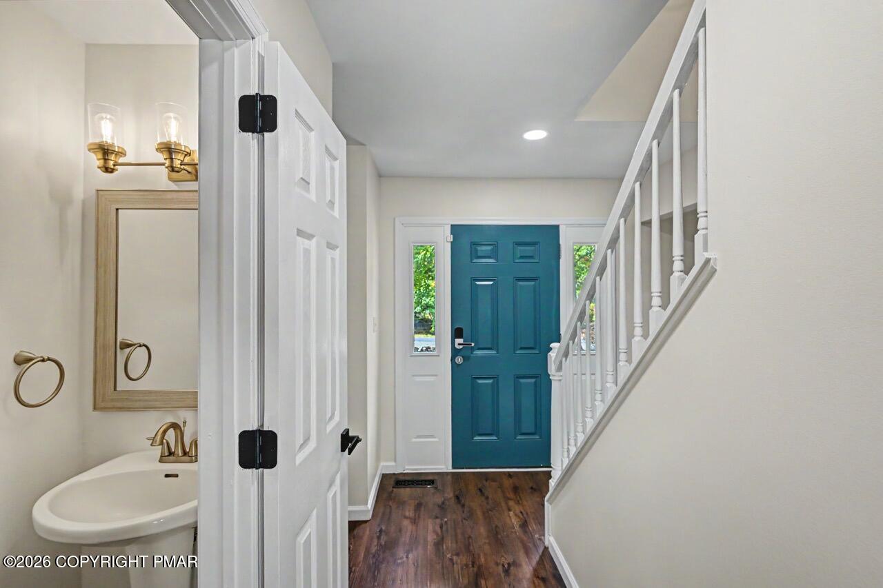 184 Escoll Drive Property Photo 8