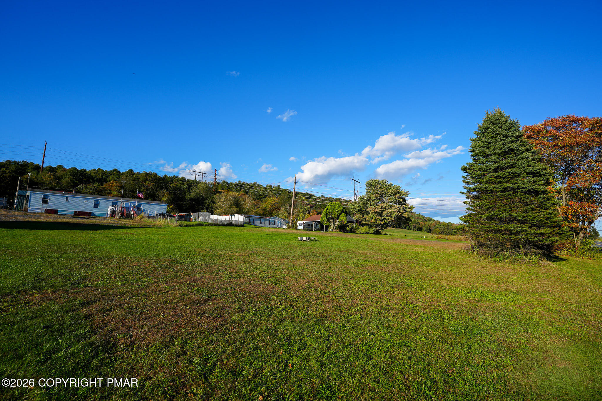 1940 Hahns Dairy Road Property Photo 3