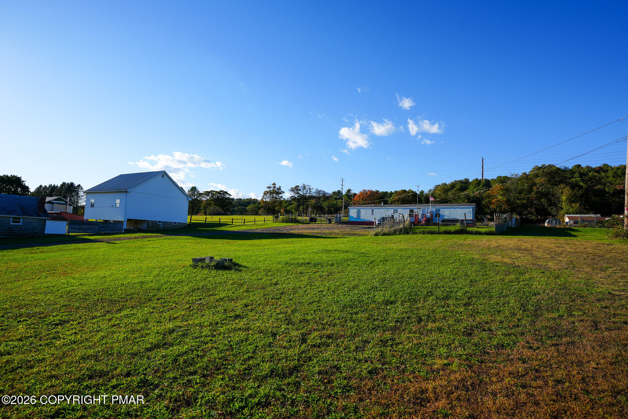 1940 Hahns Dairy Road Property Photo 4