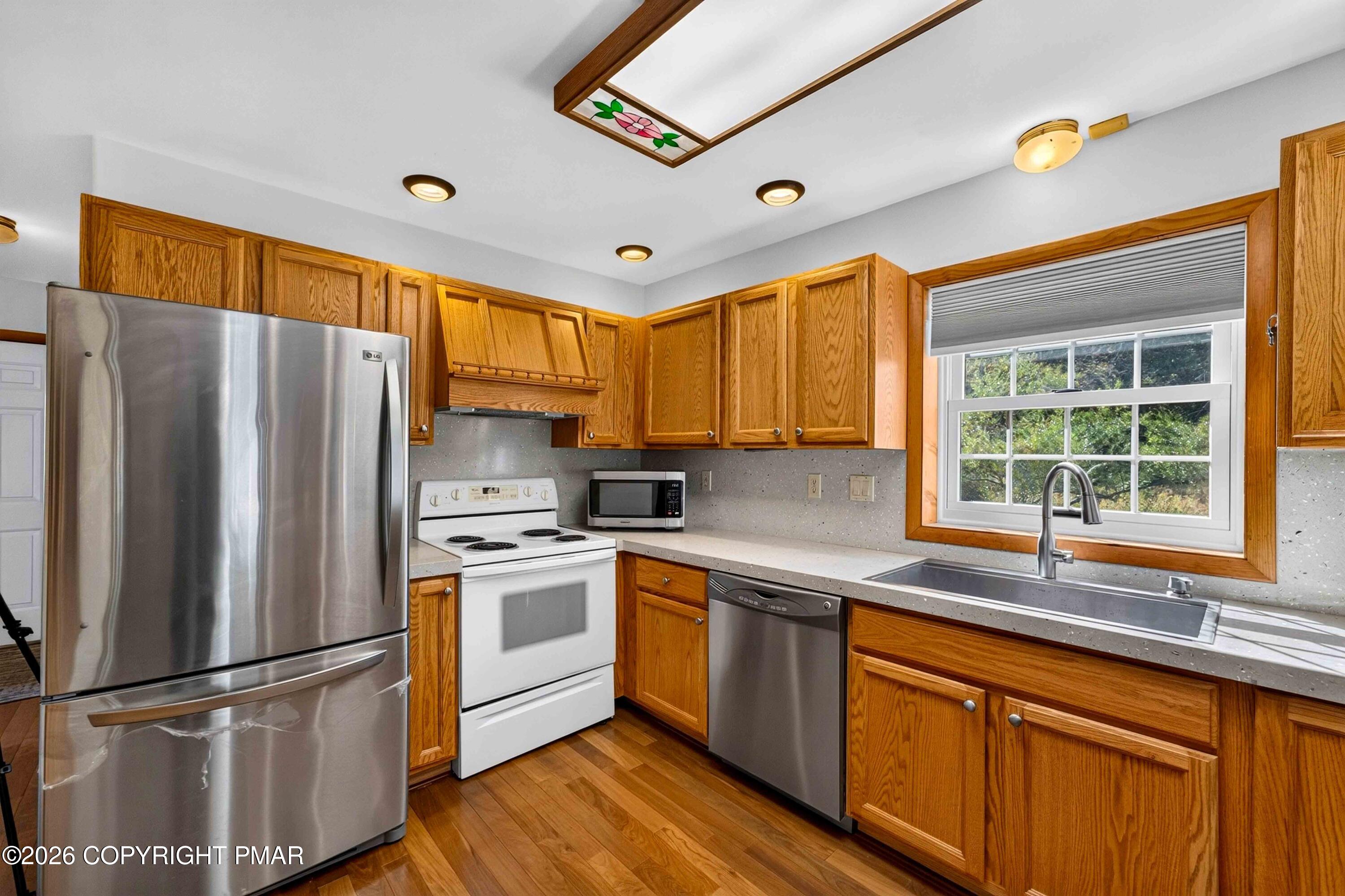 163b Hilltop Road Property Photo 17