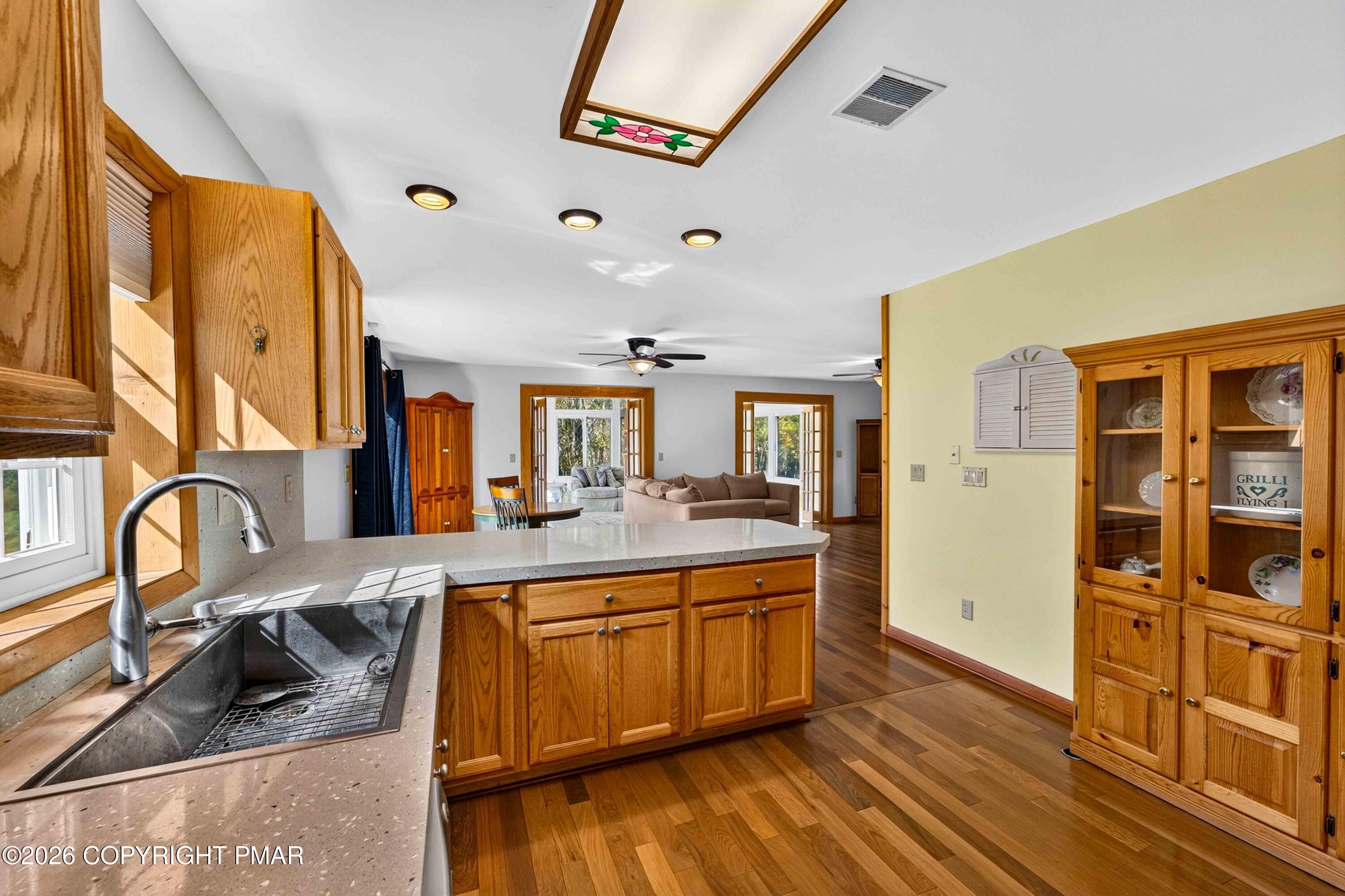 163b Hilltop Road Property Photo 19