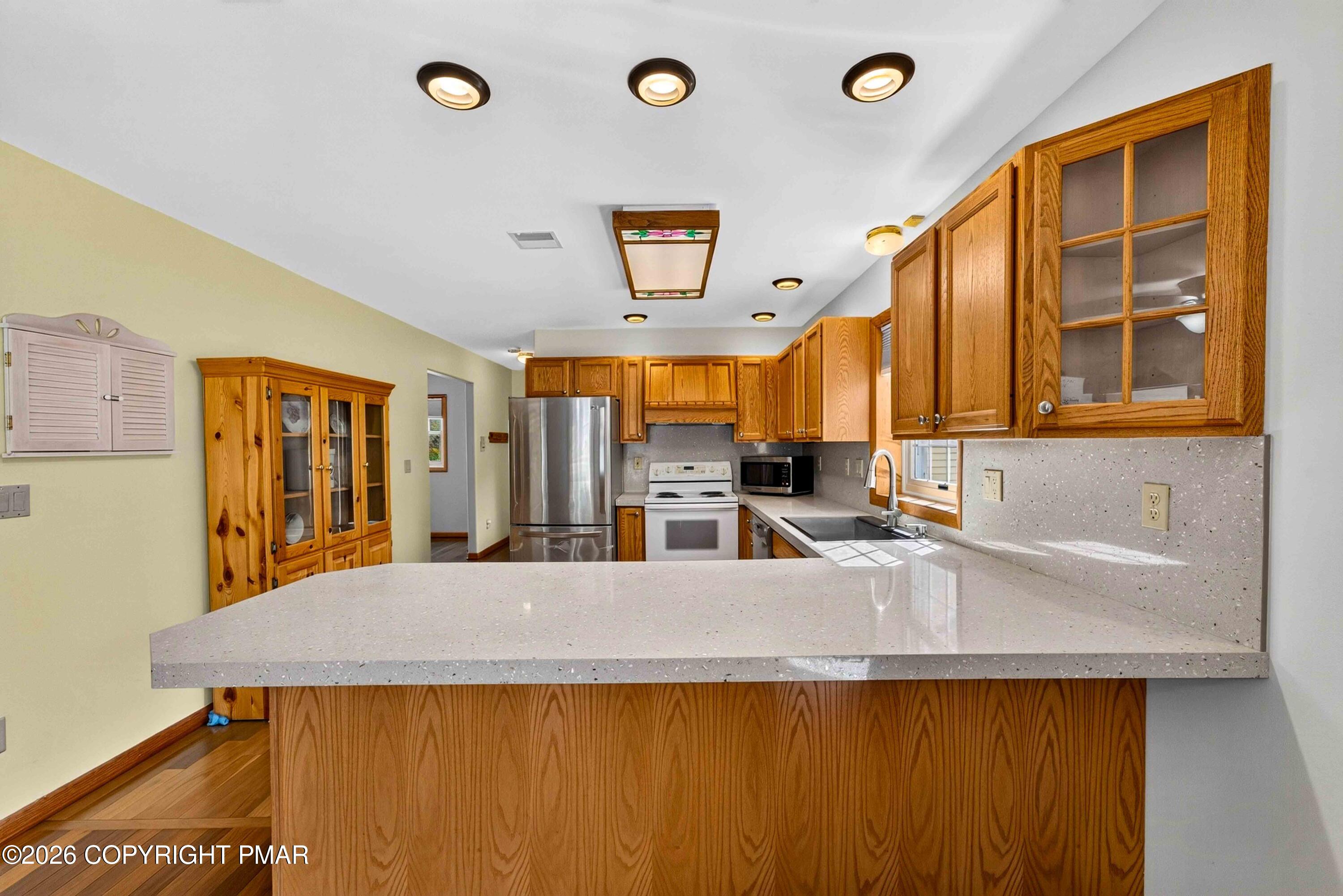 163b Hilltop Road Property Photo 22