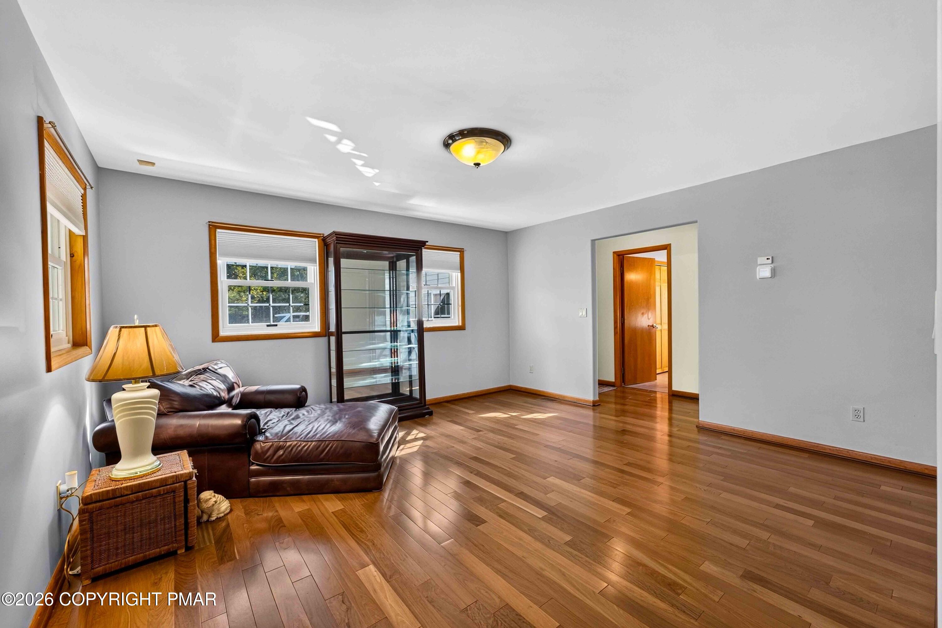 163b Hilltop Road Property Photo 27