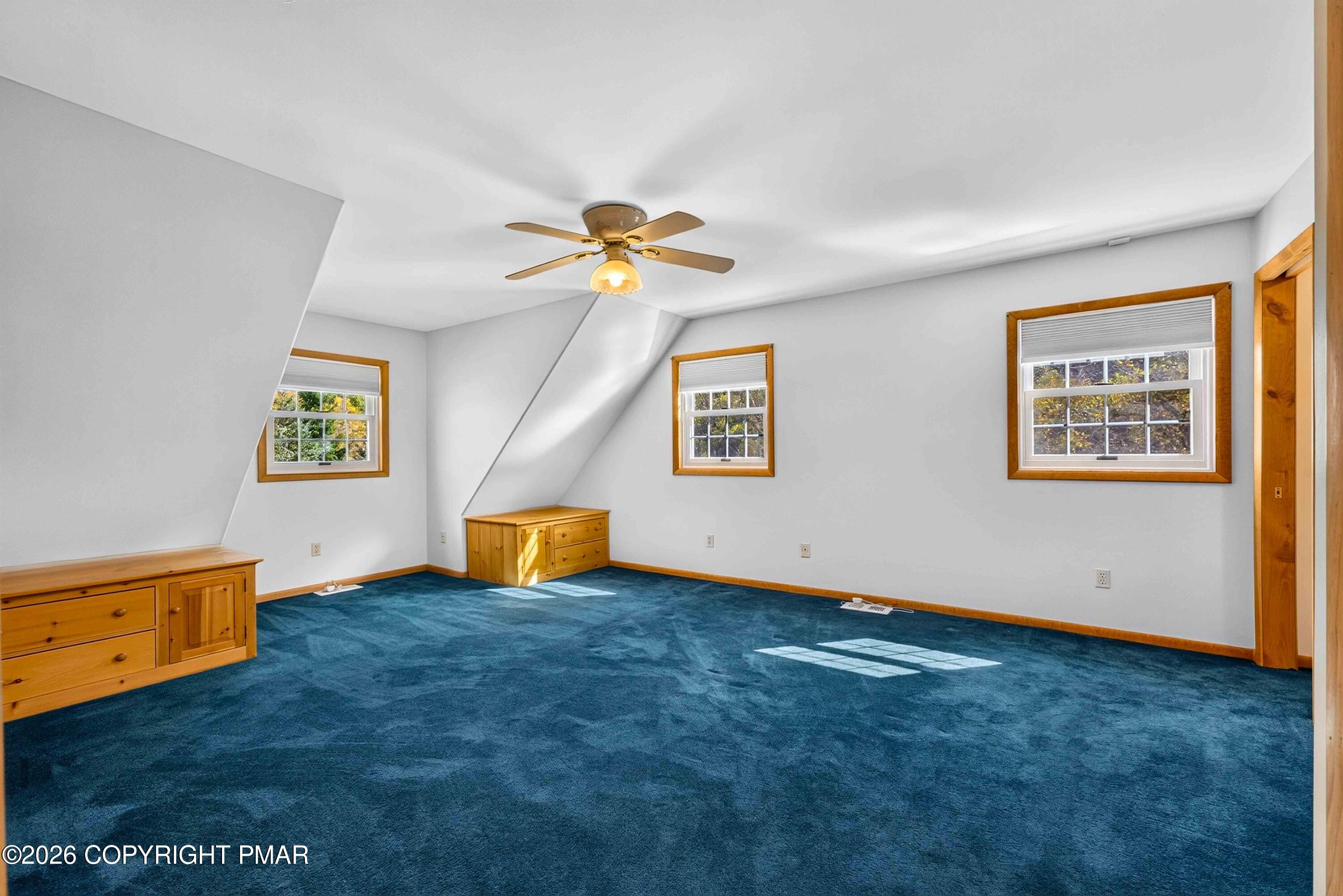 163b Hilltop Road Property Photo 30