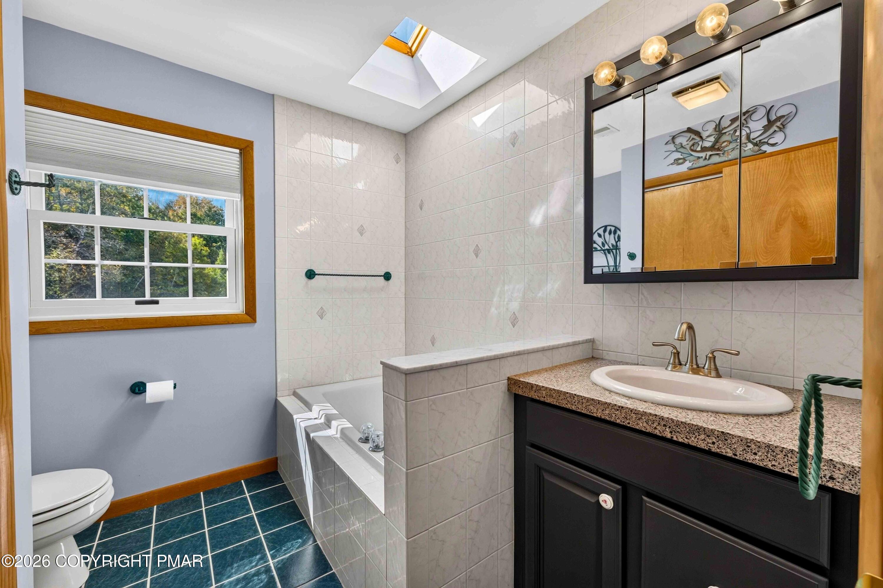 163b Hilltop Road Property Photo 38