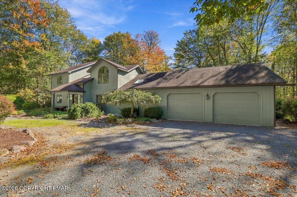 181 Golfers Way Property Photo 2