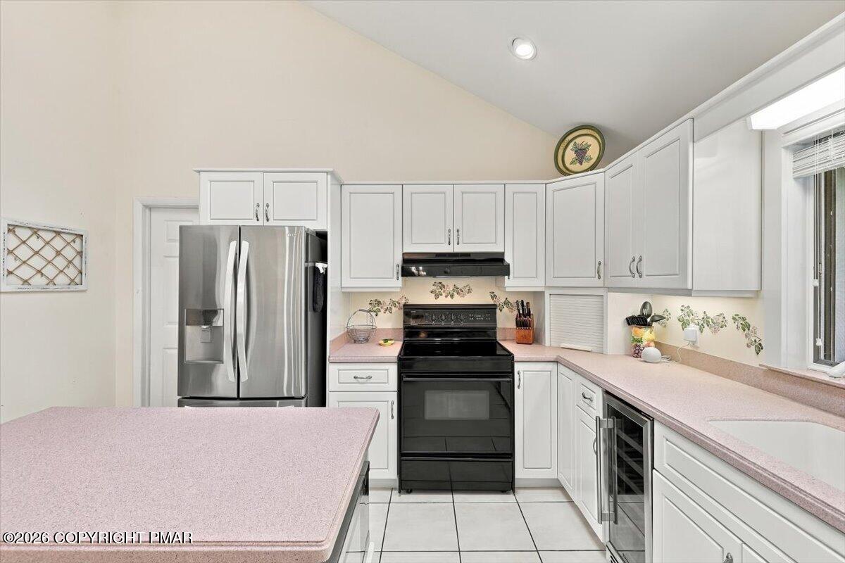 181 Golfers Way Property Photo 15