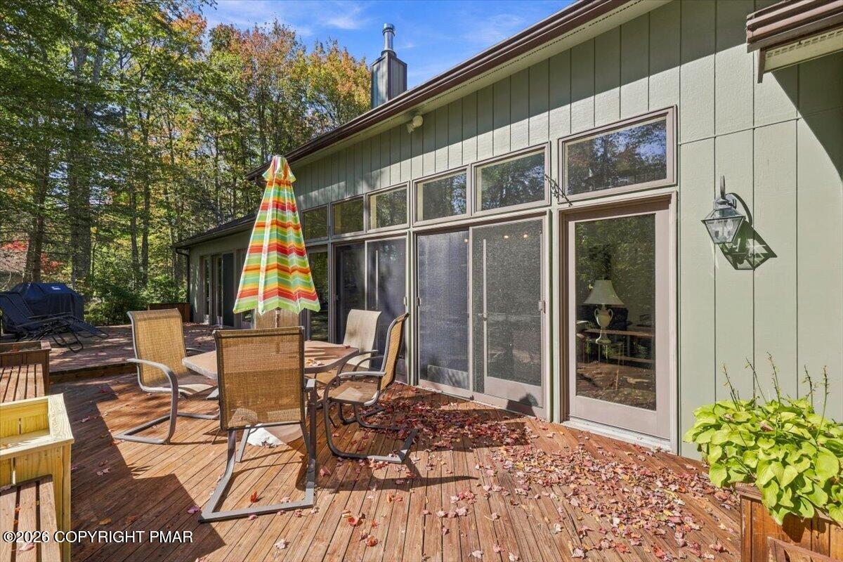 181 Golfers Way Property Photo 40