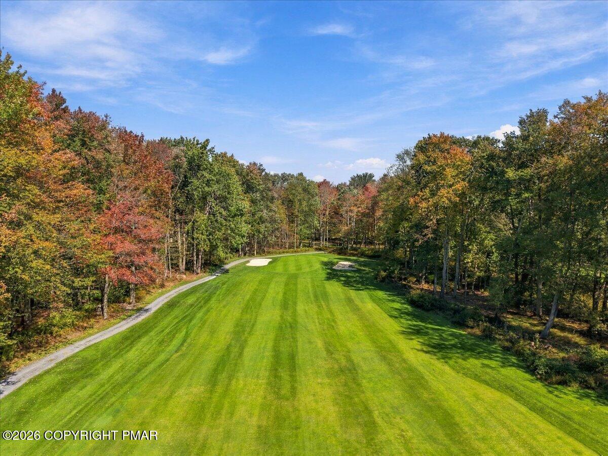 181 Golfers Way Property Photo 45