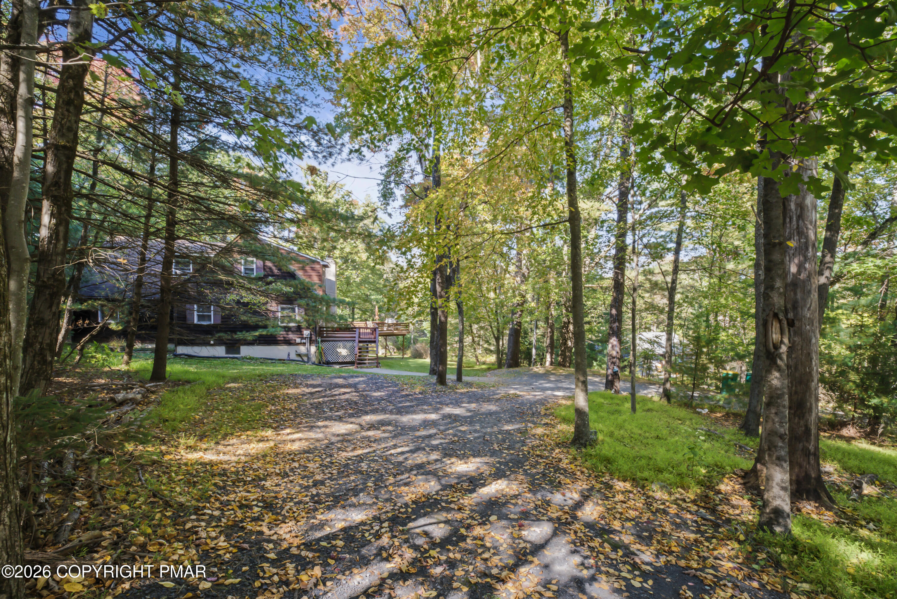 7146 Moss Drive Property Photo 3