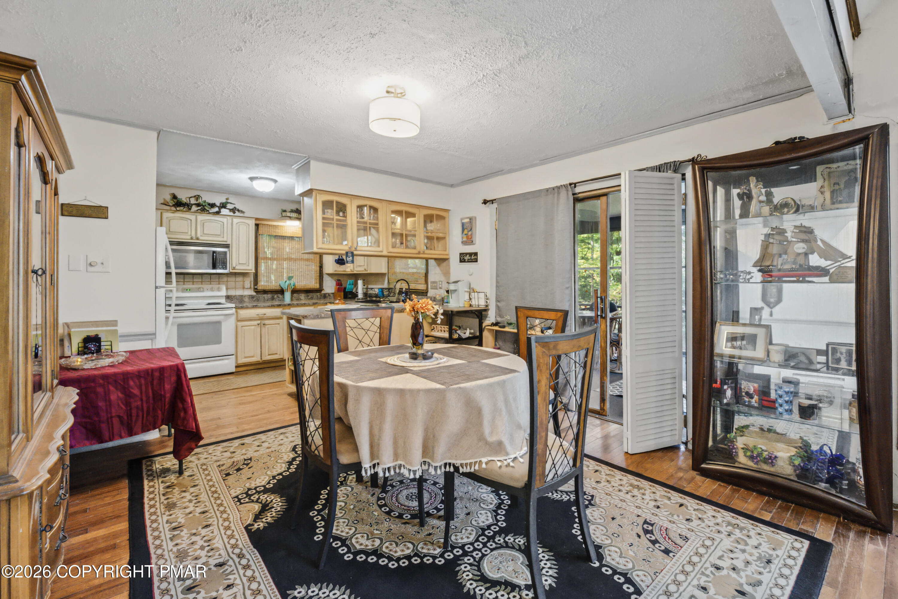 7146 Moss Drive Property Photo 13