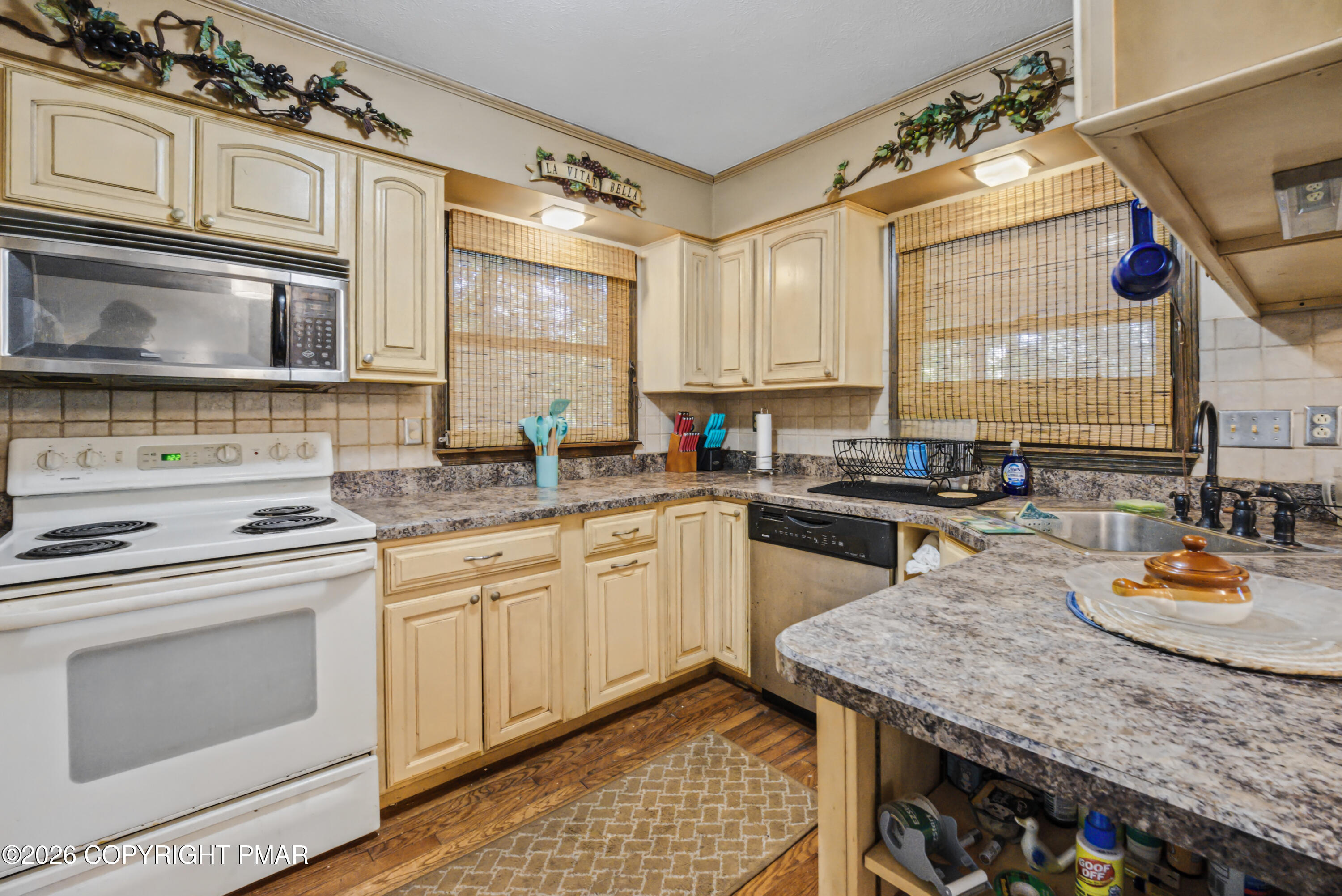 7146 Moss Drive Property Photo 15