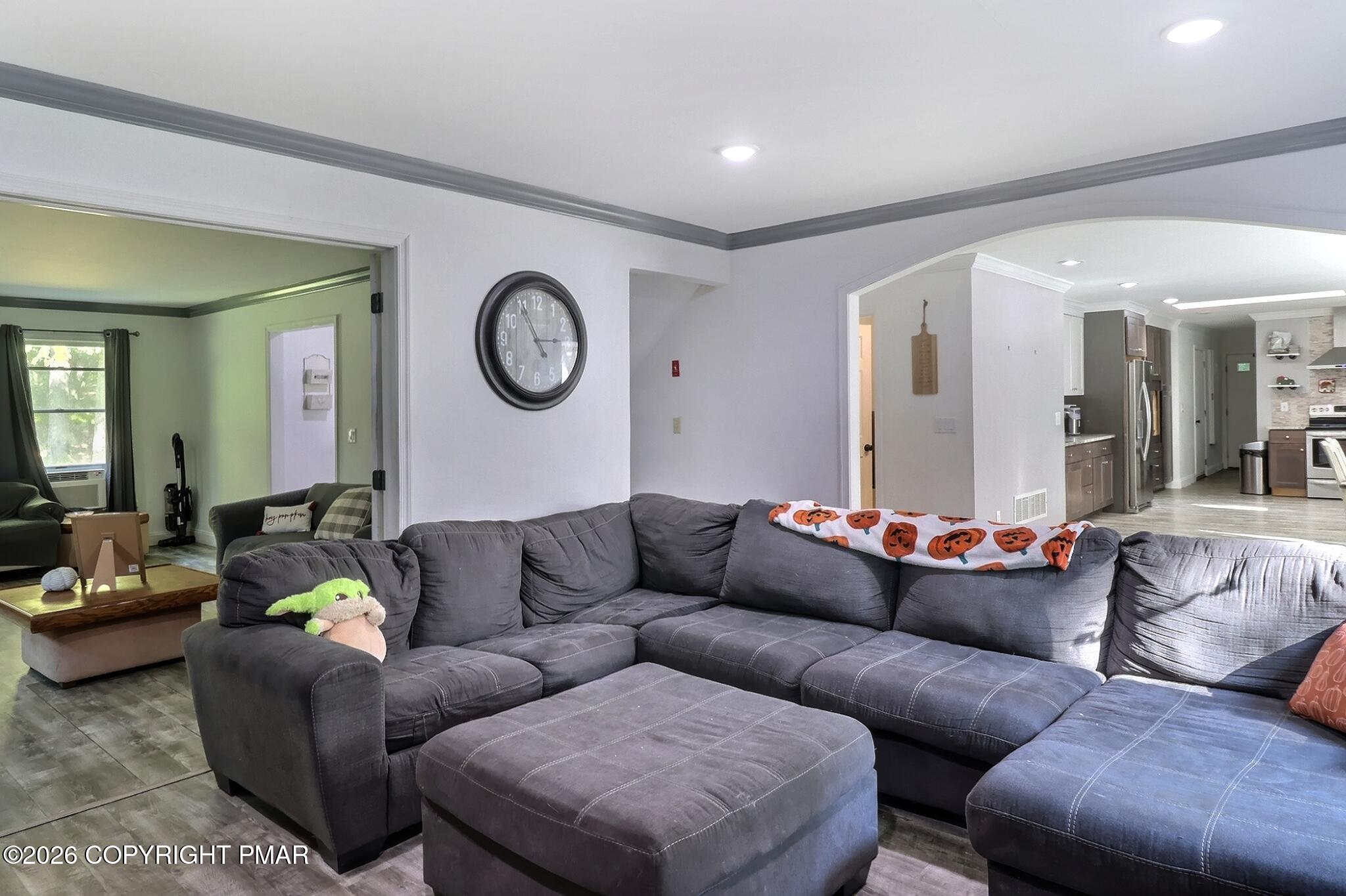 1526 Slope Road Property Photo 16