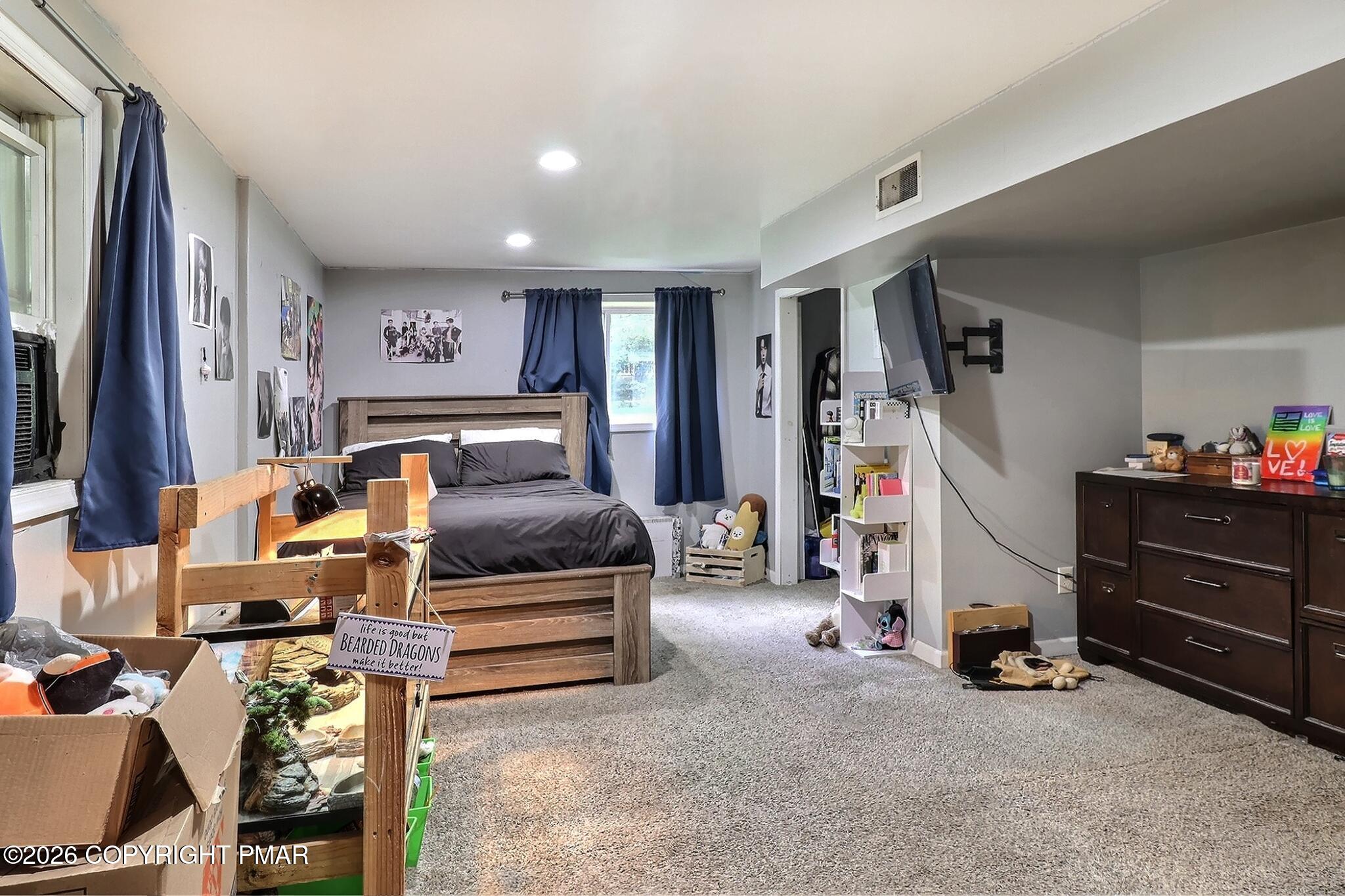1526 Slope Road Property Photo 32