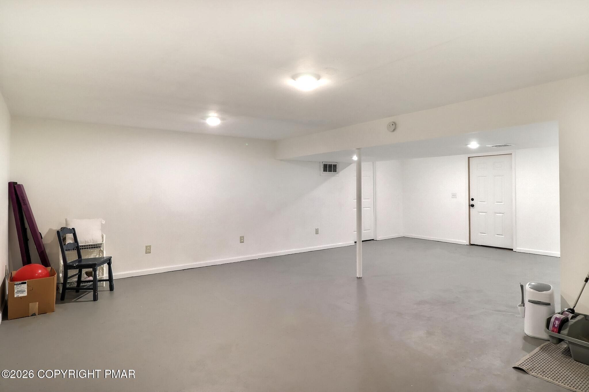 1526 Slope Road Property Photo 37