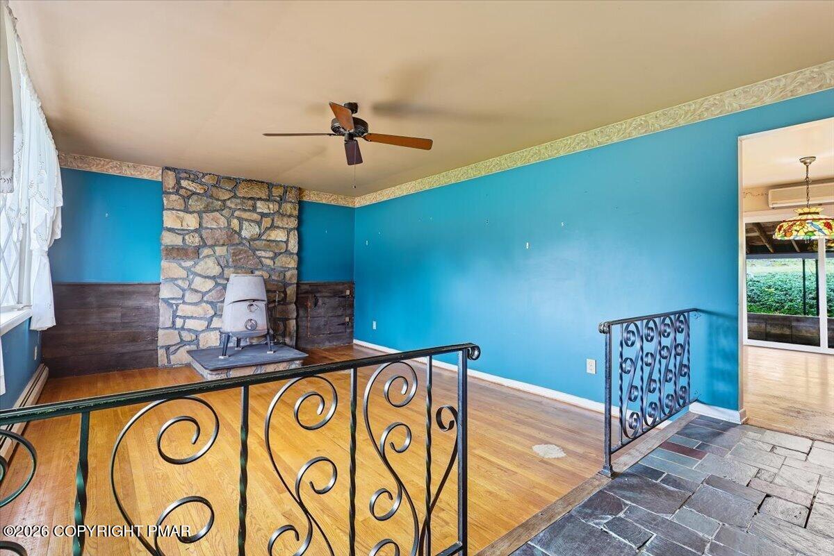 183 Hemlock Drive Property Photo 9