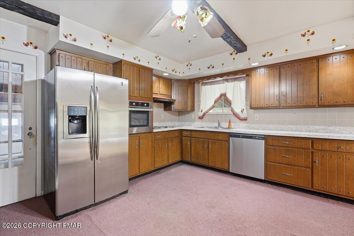 183 Hemlock Drive Property Photo 18