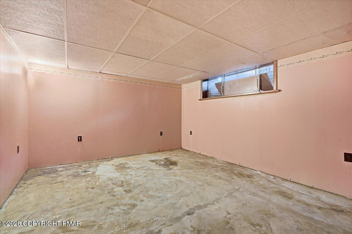 183 Hemlock Drive Property Photo 40