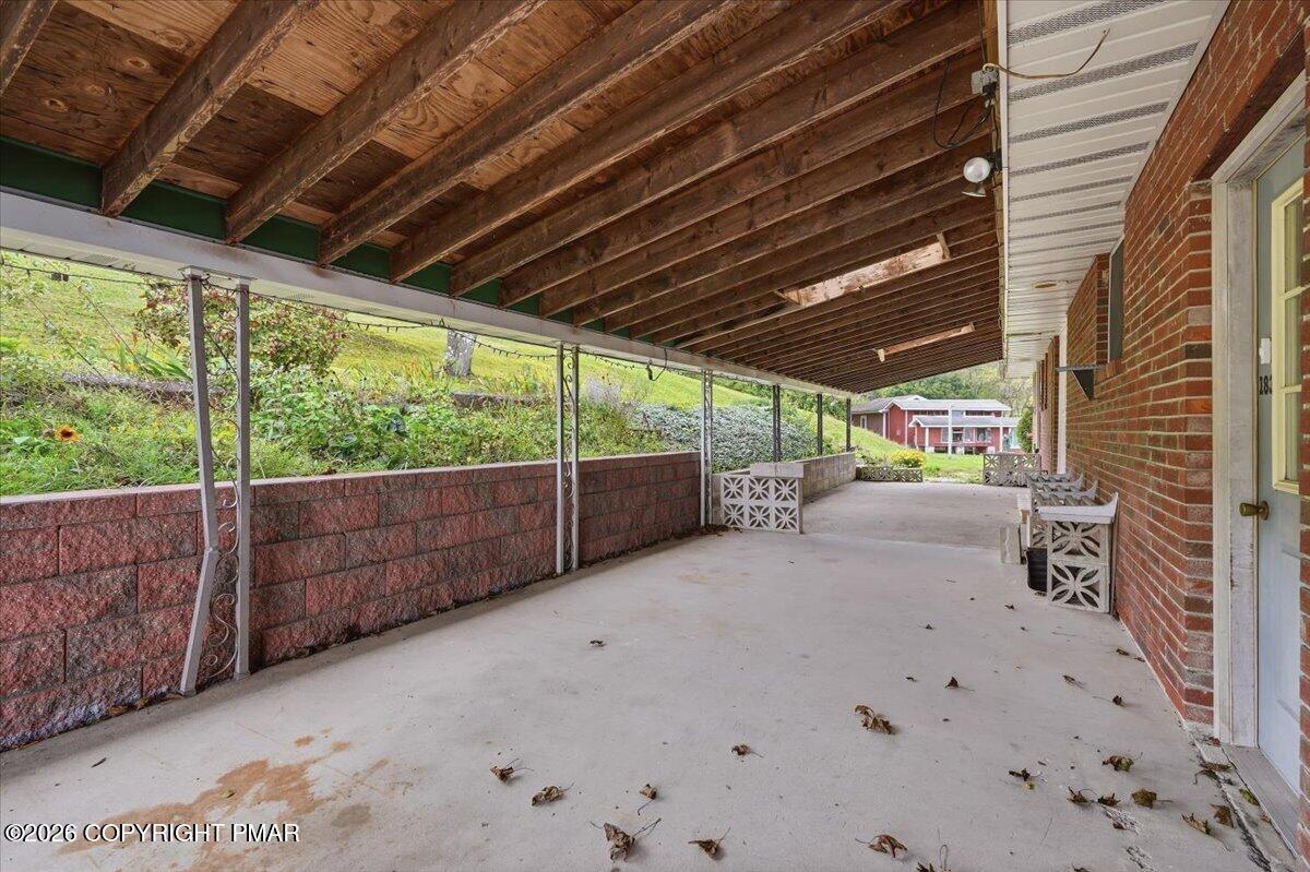 183 Hemlock Drive Property Photo 42