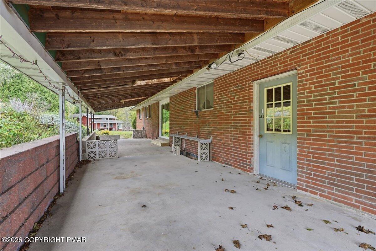 183 Hemlock Drive Property Photo 43