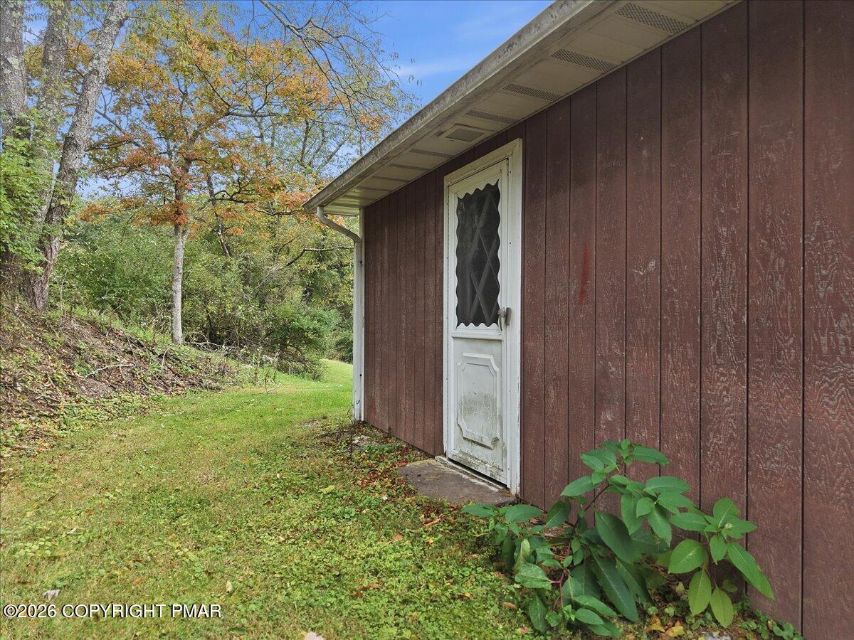 183 Hemlock Drive Property Photo 63