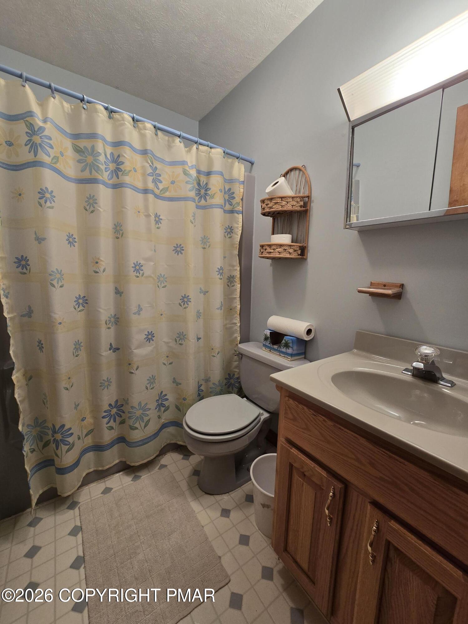 128 Kipling Lane Property Photo 21