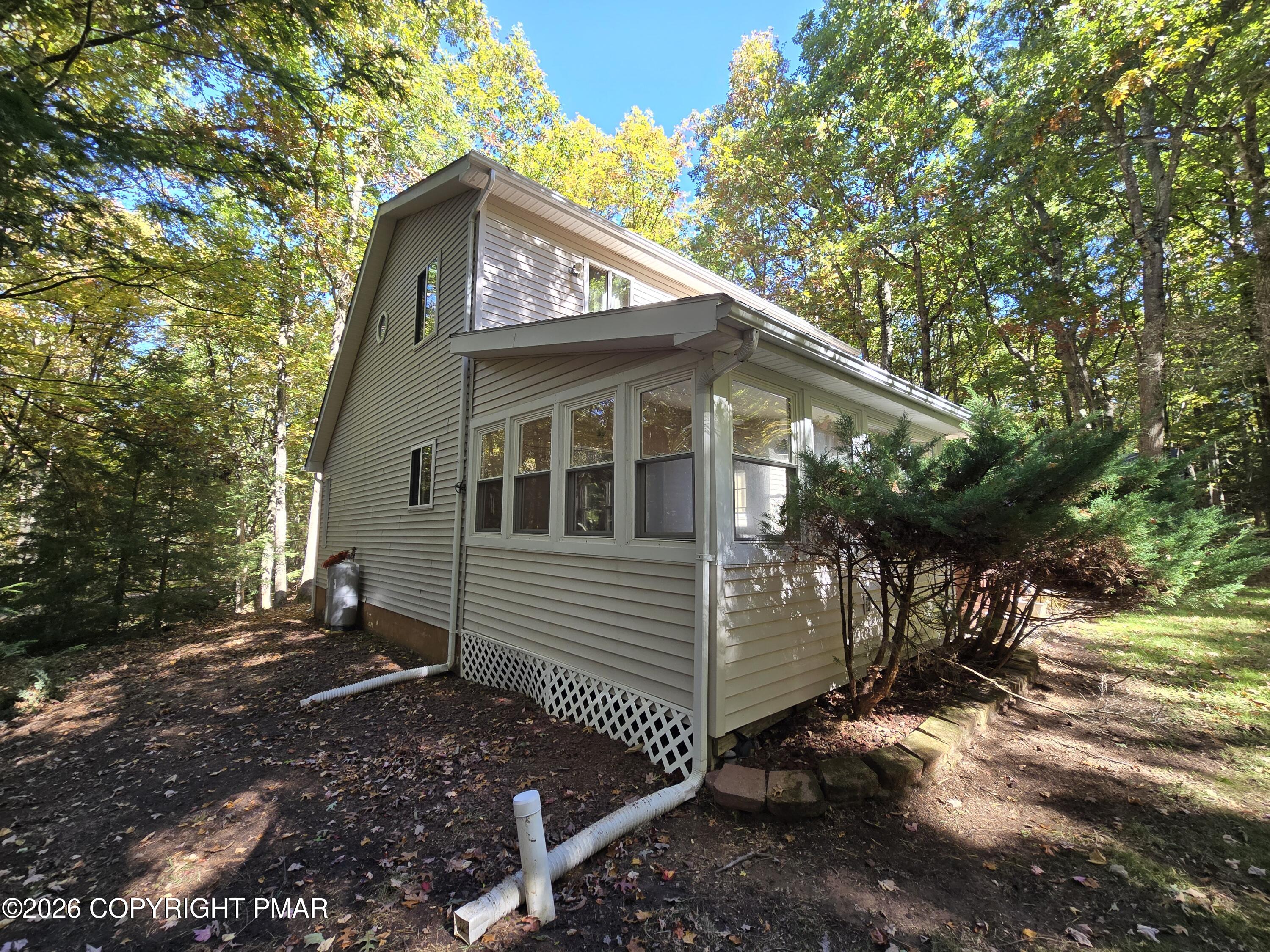 128 Kipling Lane Property Photo 28