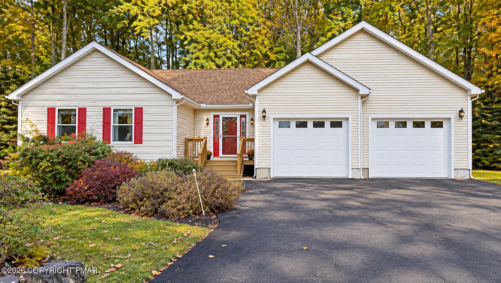 401 Underhill Drive Property Photo 1