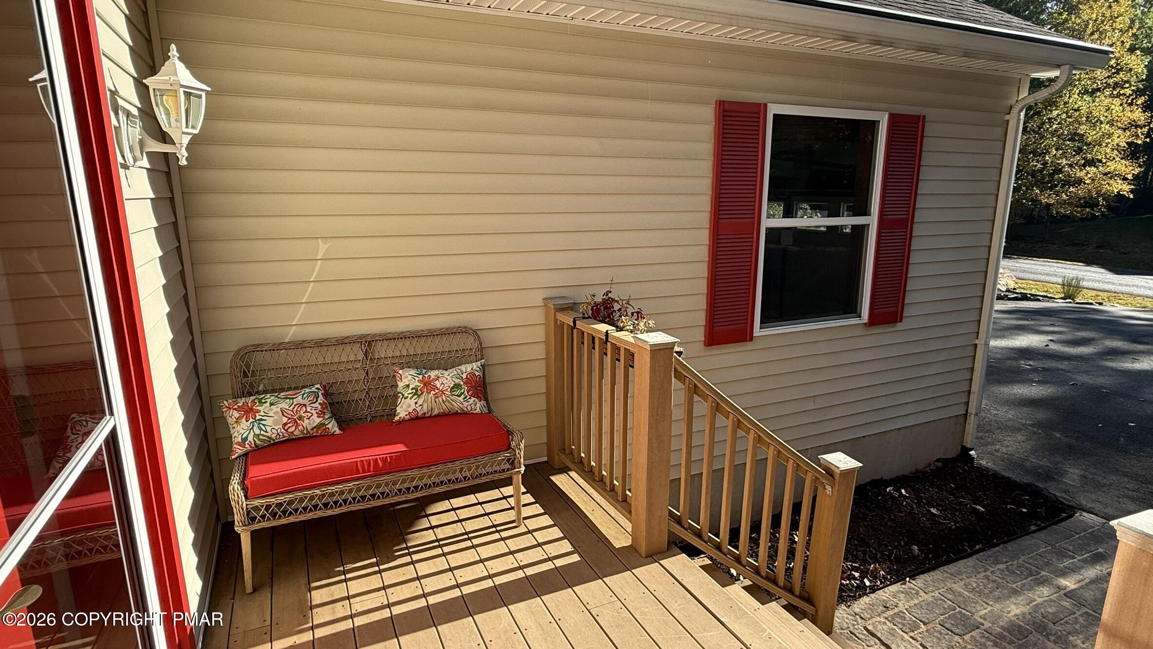 401 Underhill Drive Property Photo 5