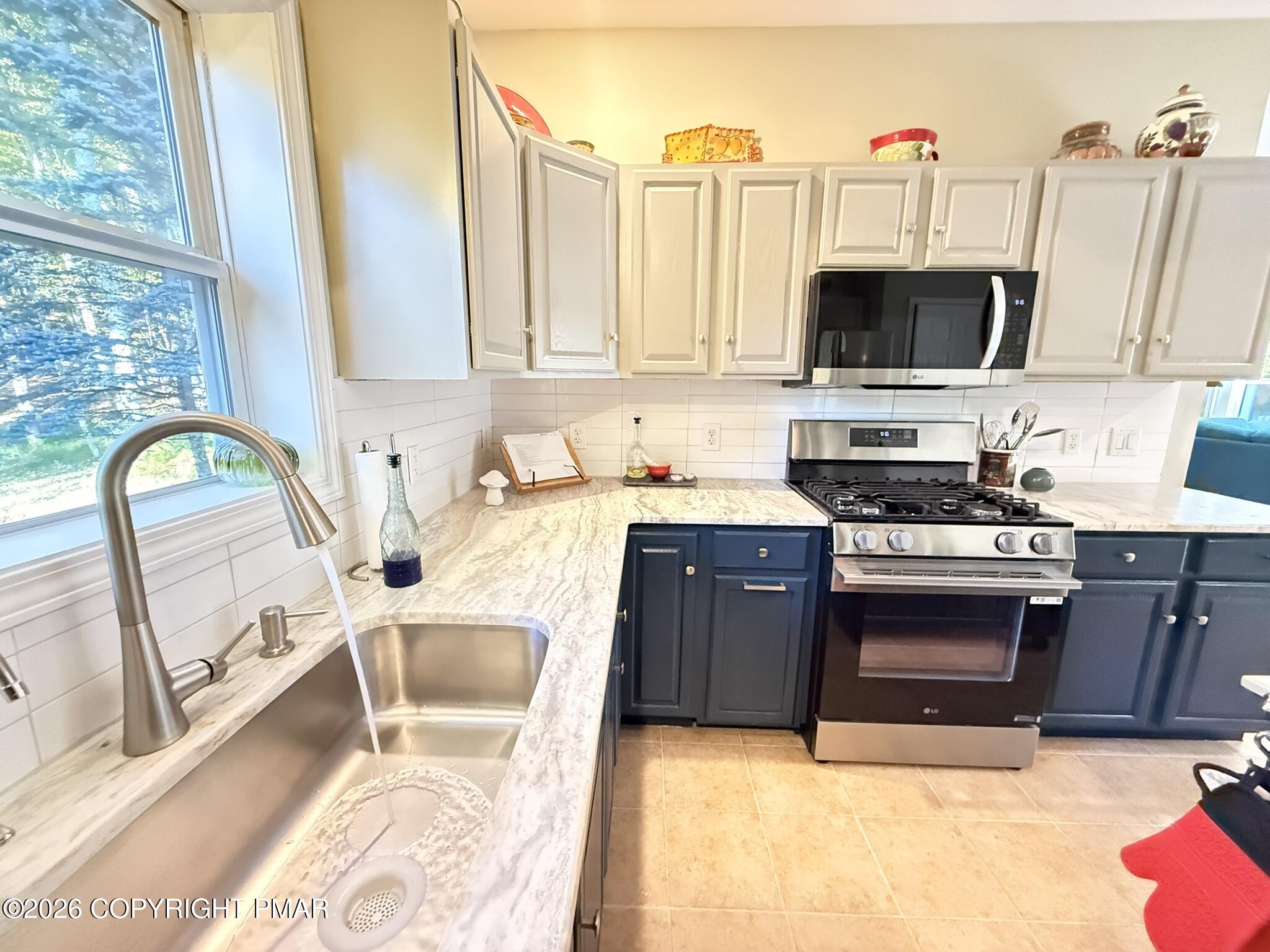 401 Underhill Drive Property Photo 34