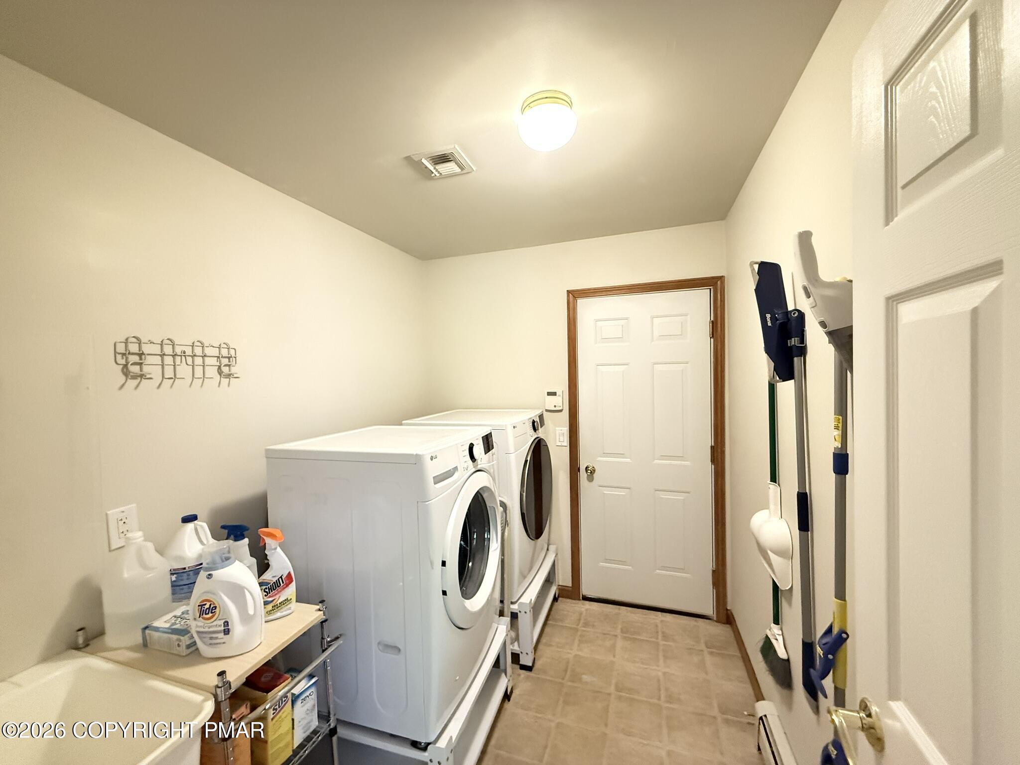 401 Underhill Drive Property Photo 35