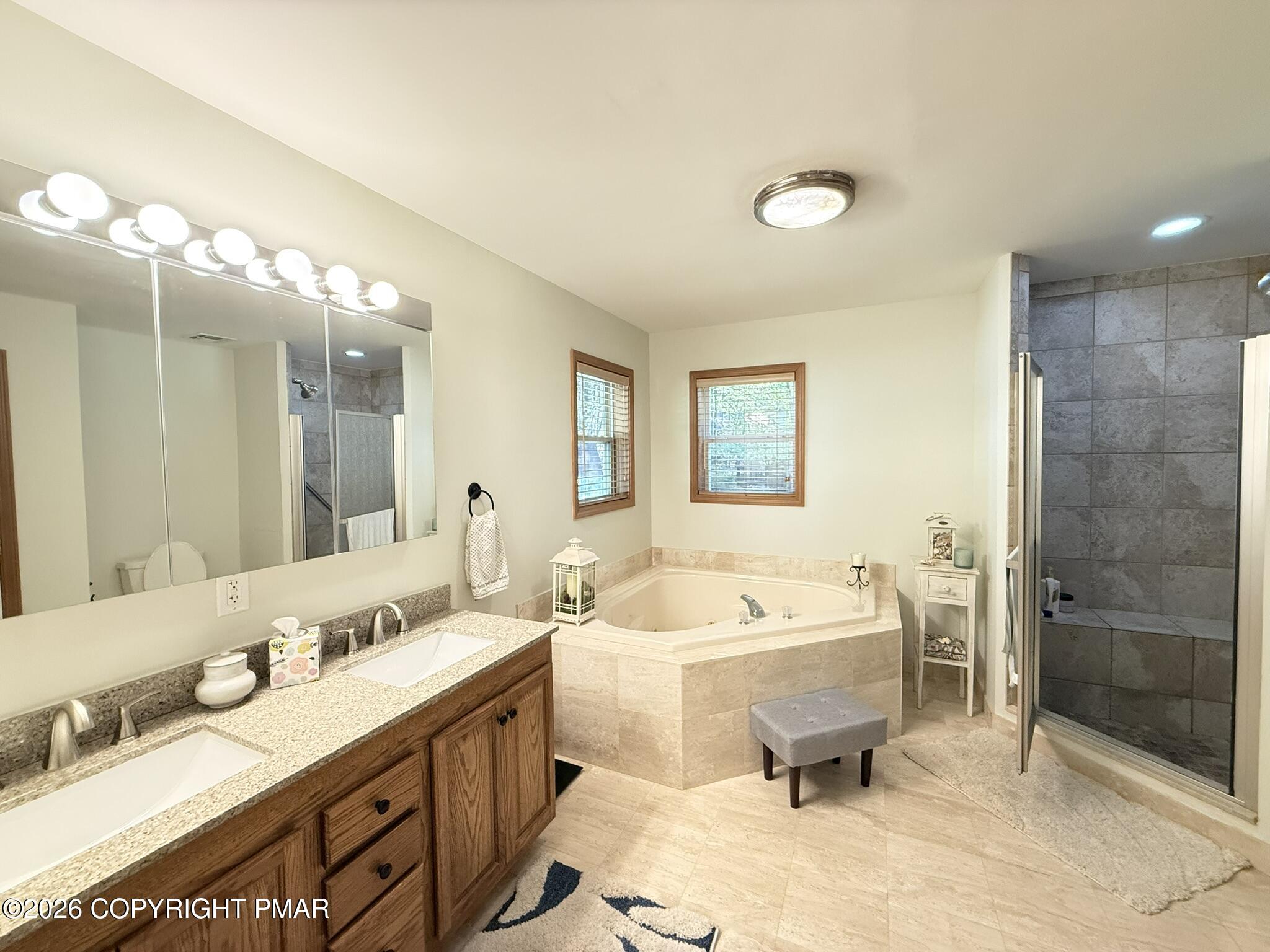 401 Underhill Drive Property Photo 42