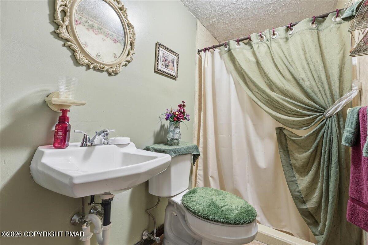 678 Interchange Road Property Photo 25