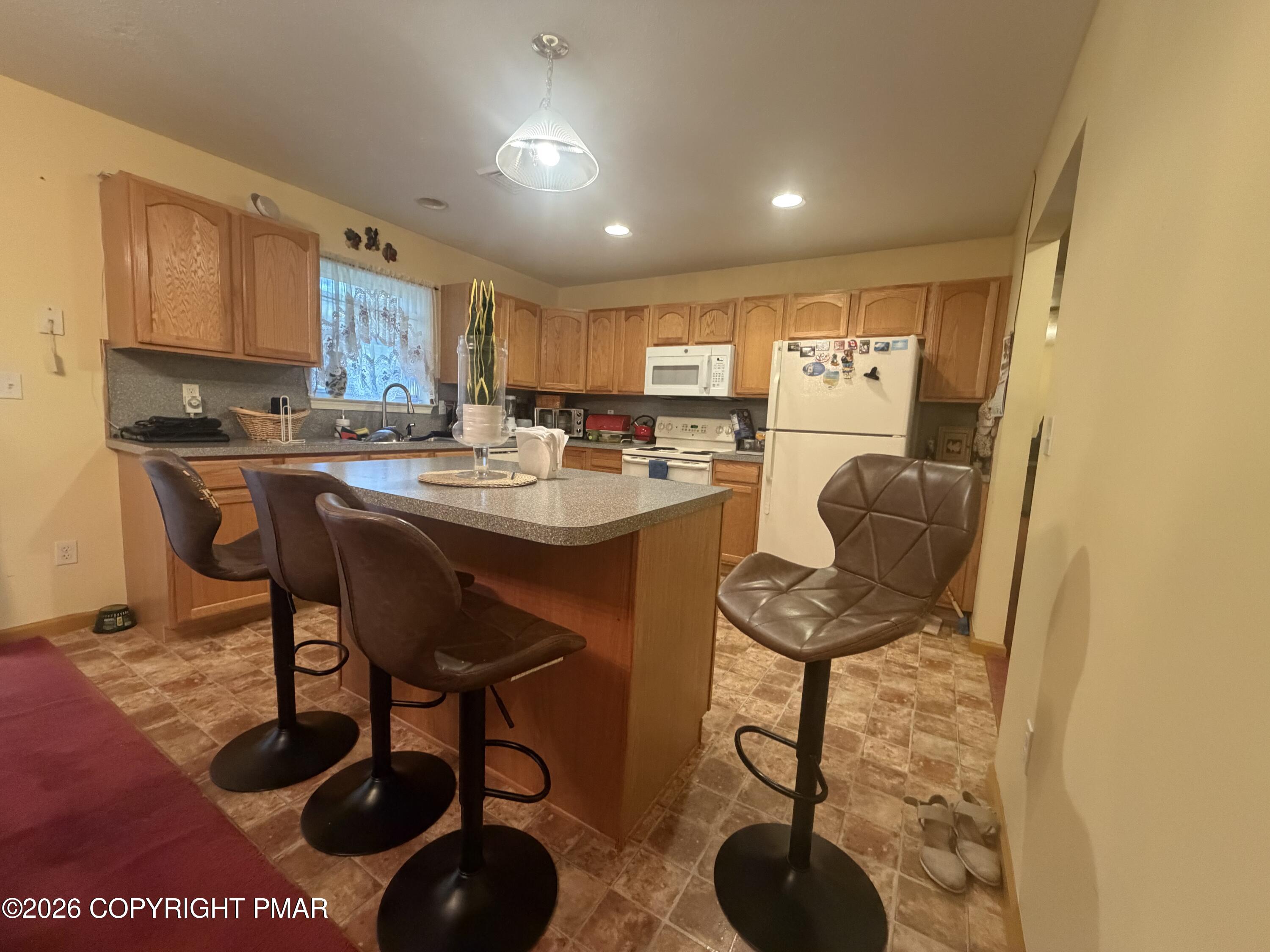 5257 Hummingbird Drive Property Photo 12