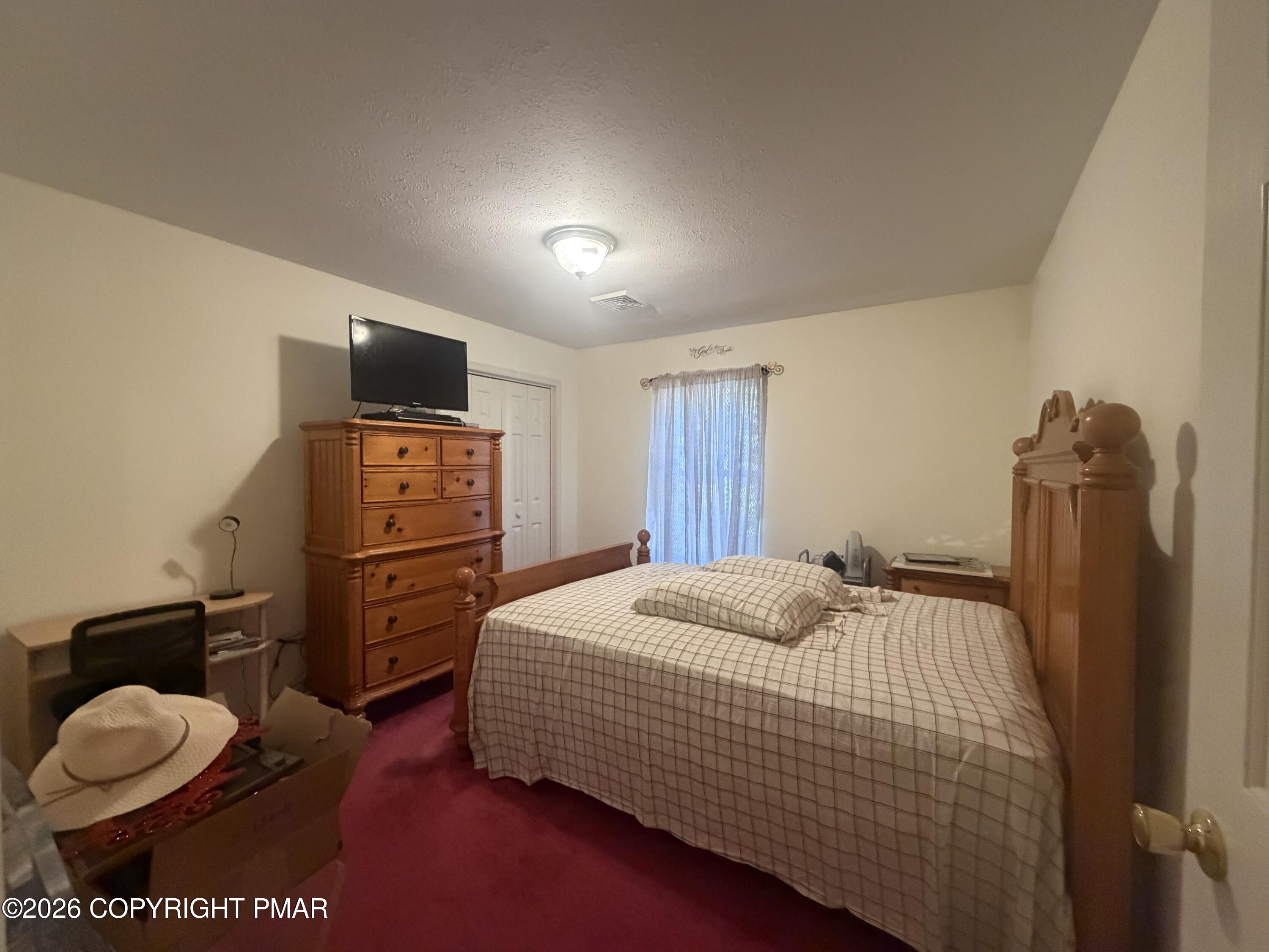 5257 Hummingbird Drive Property Photo 14