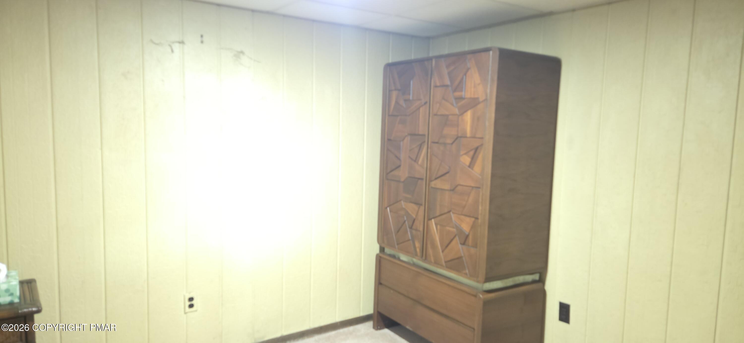 327 Stillwater Drive Property Photo 4