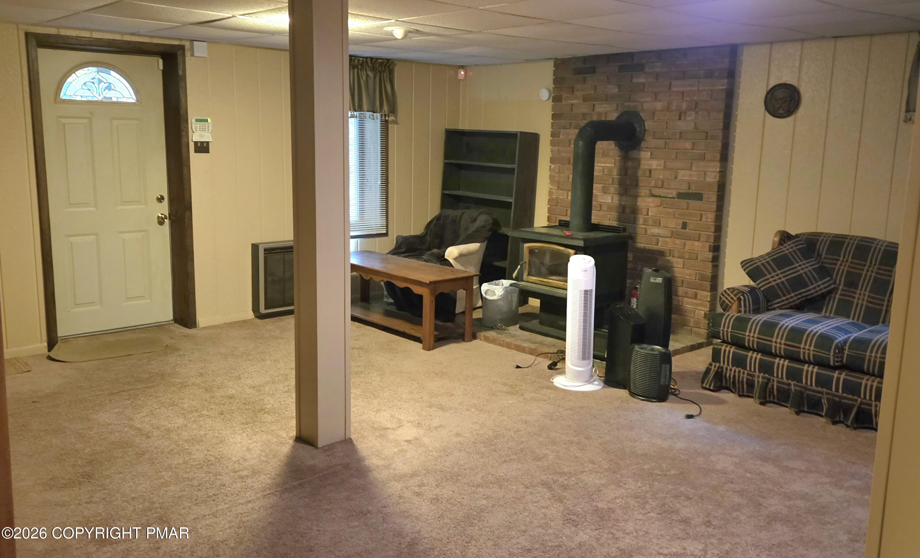 327 Stillwater Drive Property Photo 5