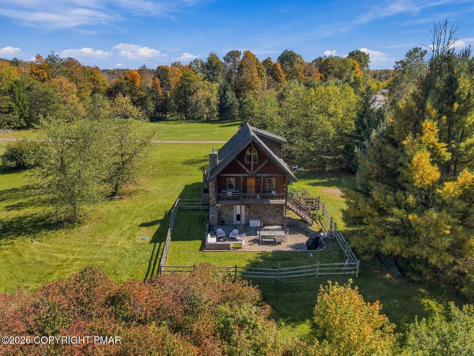 100 Meadowlark Lane Property Photo 2