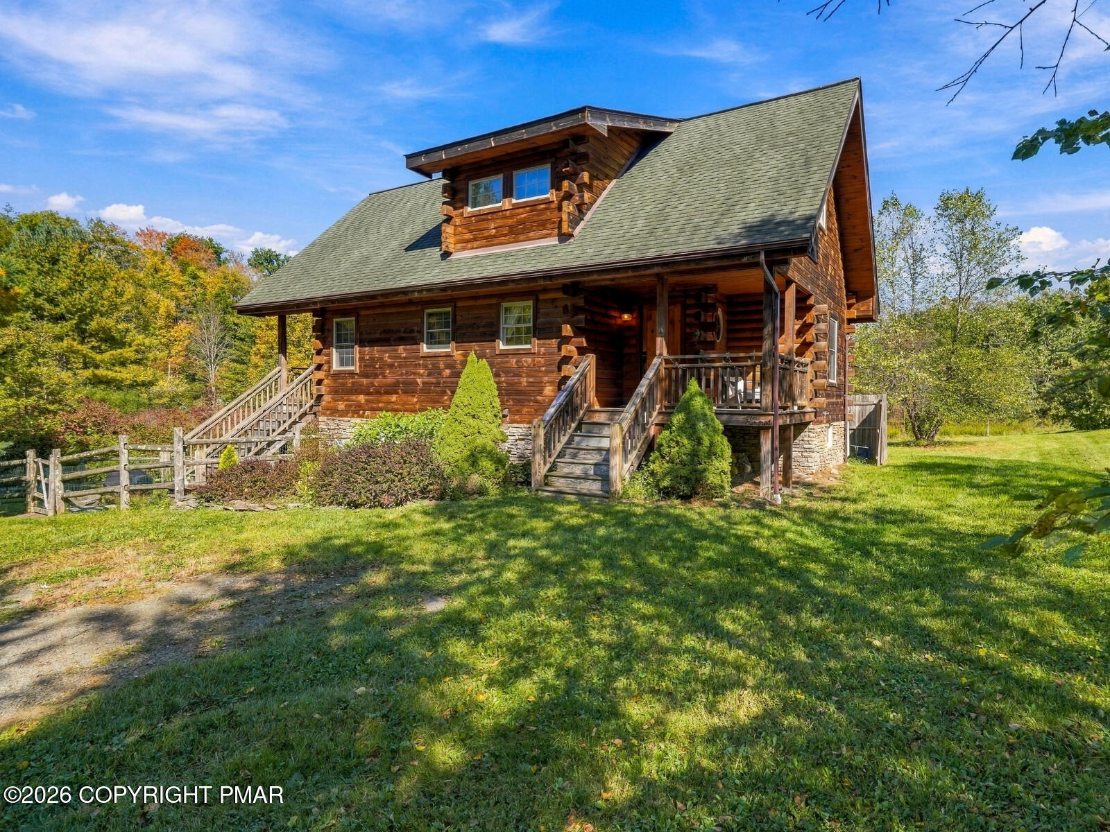 100 Meadowlark Lane Property Photo 4