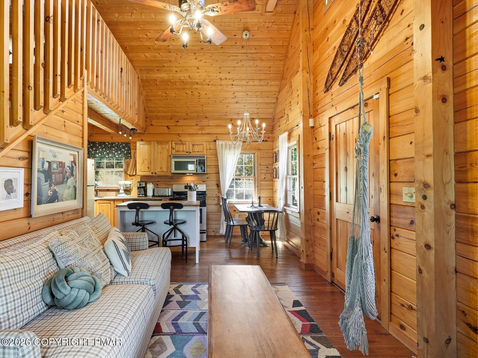 100 Meadowlark Lane Property Photo 12