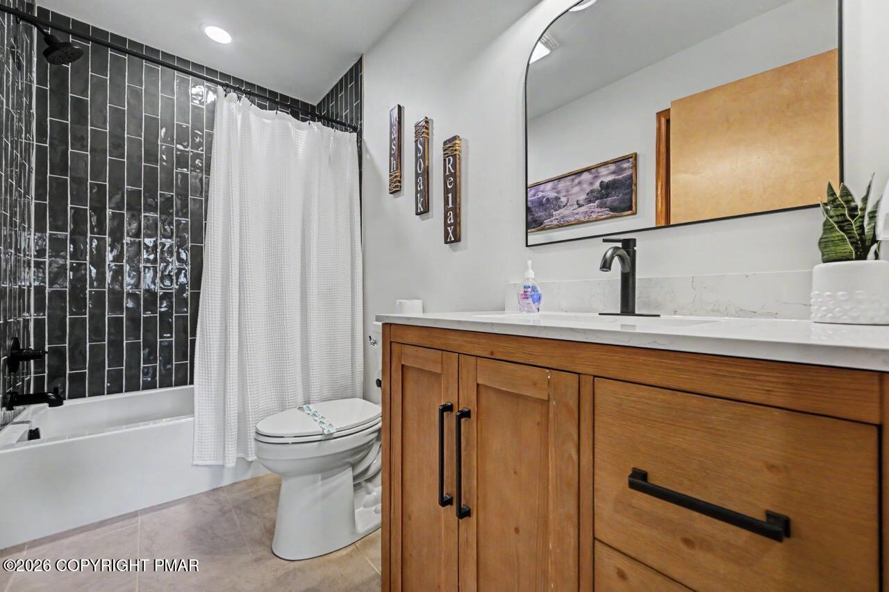 101 Tennyson Circle Property Photo 33