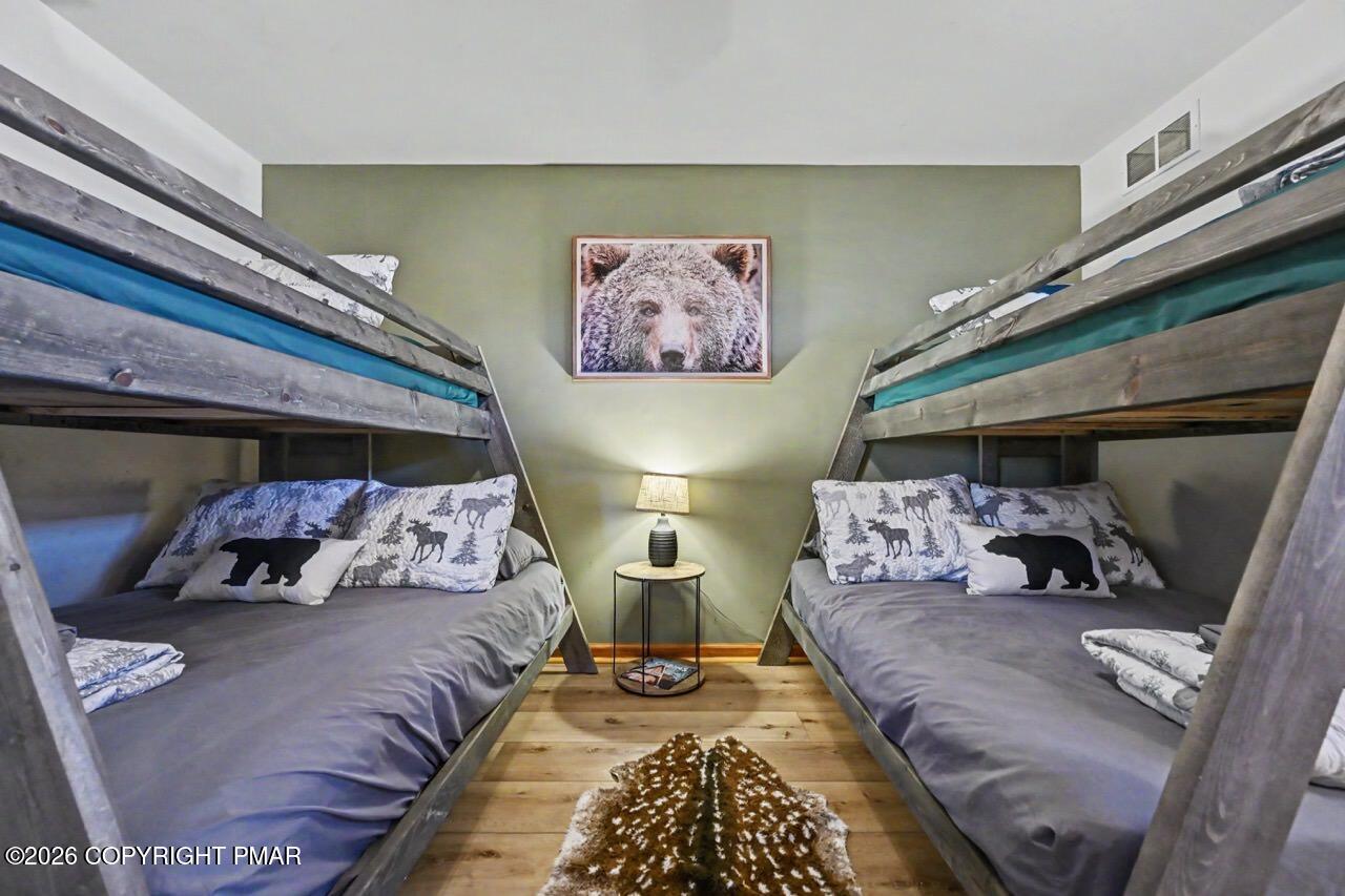 101 Tennyson Circle Property Photo 35