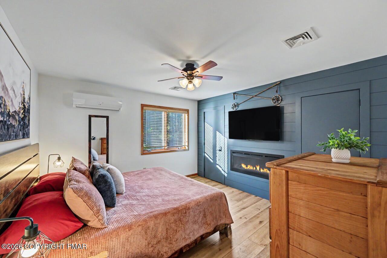 101 Tennyson Circle Property Photo 45