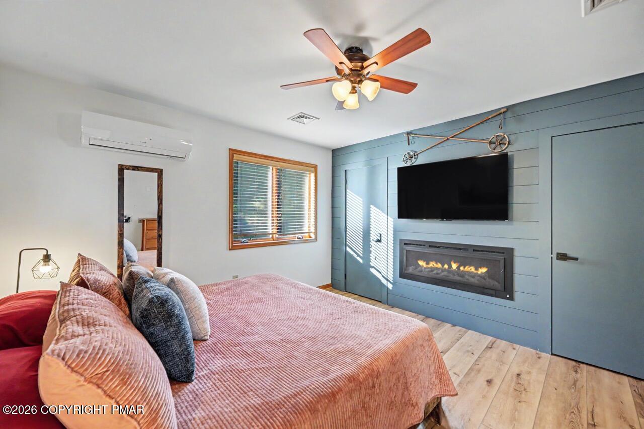 101 Tennyson Circle Property Photo 46