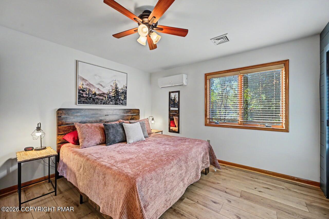 101 Tennyson Circle Property Photo 47
